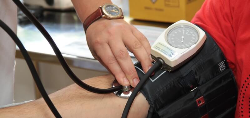 Hipertensi (Darah Tinggi): Gejala, Penyebab, dan&nbsp;Pengobatan