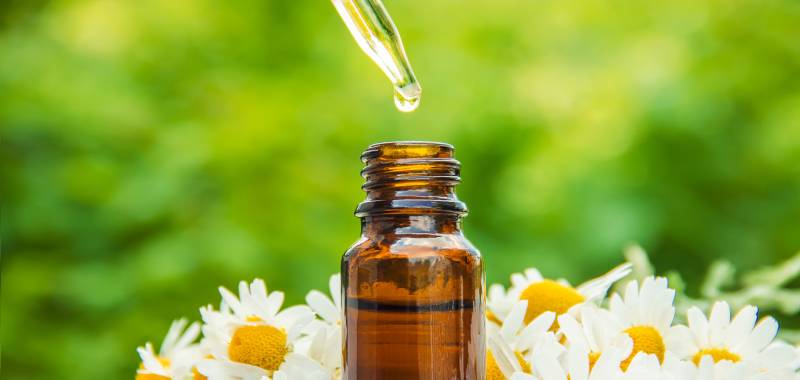 Jangan Keliru! Inilah Perbedaan Essence dan Serum